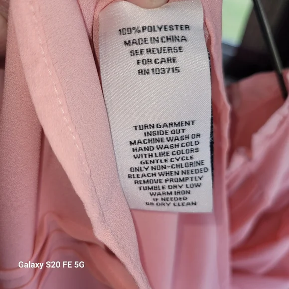 Nanette Lepore Soft Melon Colored Ruffled Blouse - Picture 8 of 10